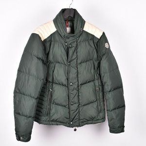 MONCLER MEN’S PUFFER JACKET SILVER / GRAY SIZE 1